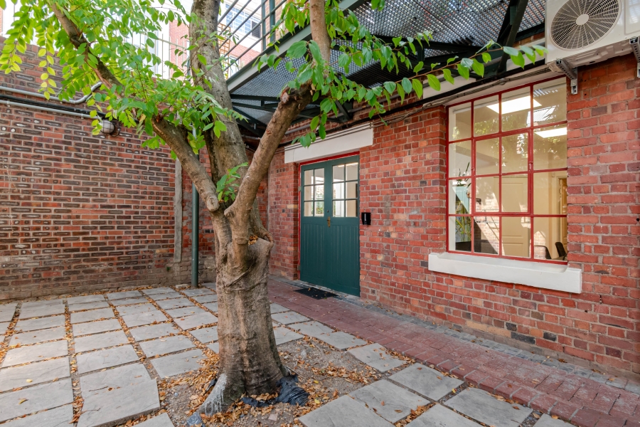 Commercial Property for Sale in De Waterkant Western Cape